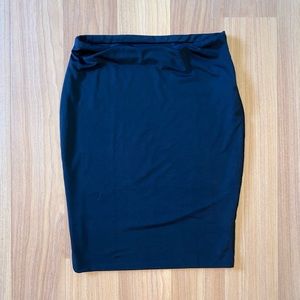Fashion Nova black skirt